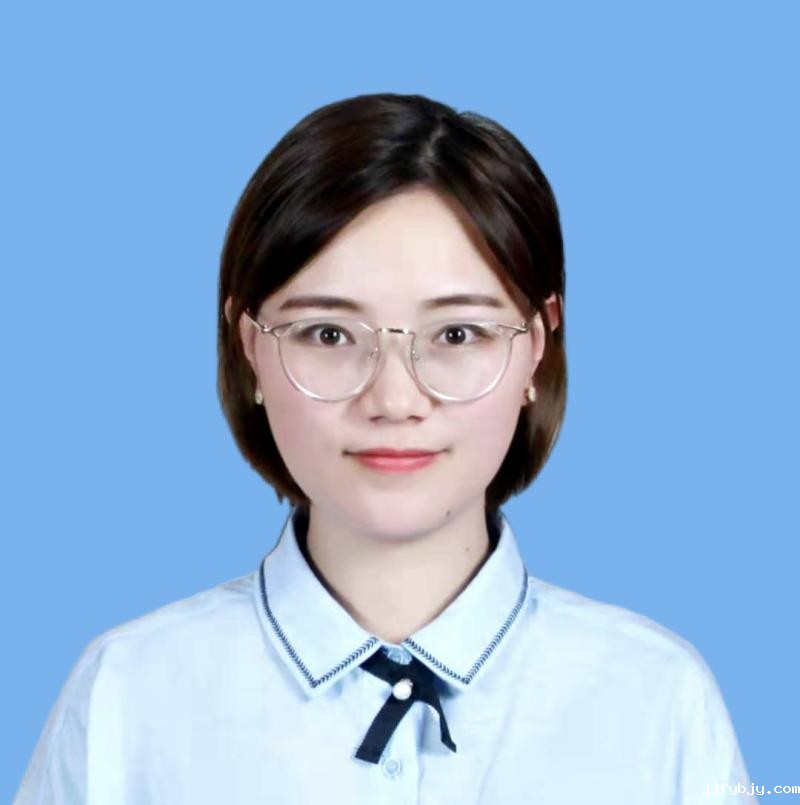 曾祥静证件照.jpg