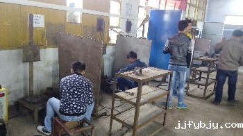 //www.jjfybjy.com/uploadfile/jdx/uploadfile/201512/20151212125658763.jpg